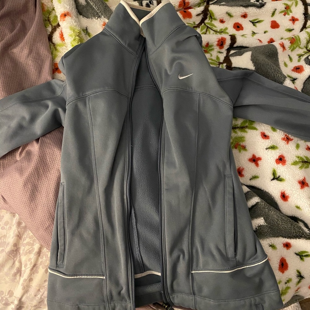 Women’s Nike Jacket. Size Small